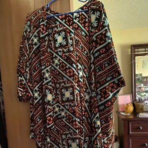Lularoe kimono